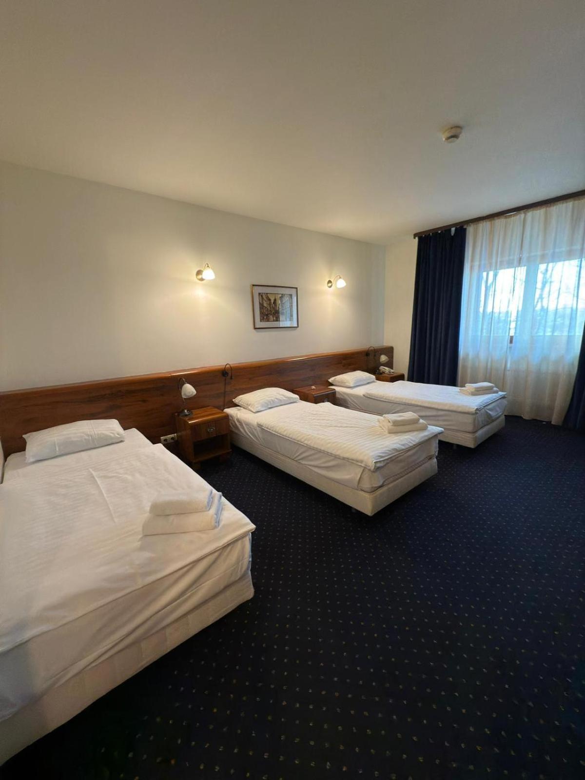 Hotel Marysin Dwor Katowice Exterior photo